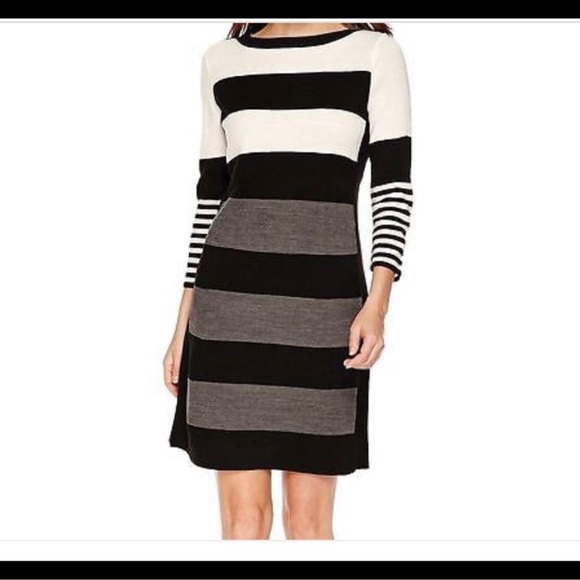 Sandra Darren Dresses & Skirts - 💗SANDRA DARREN Sweater Dress